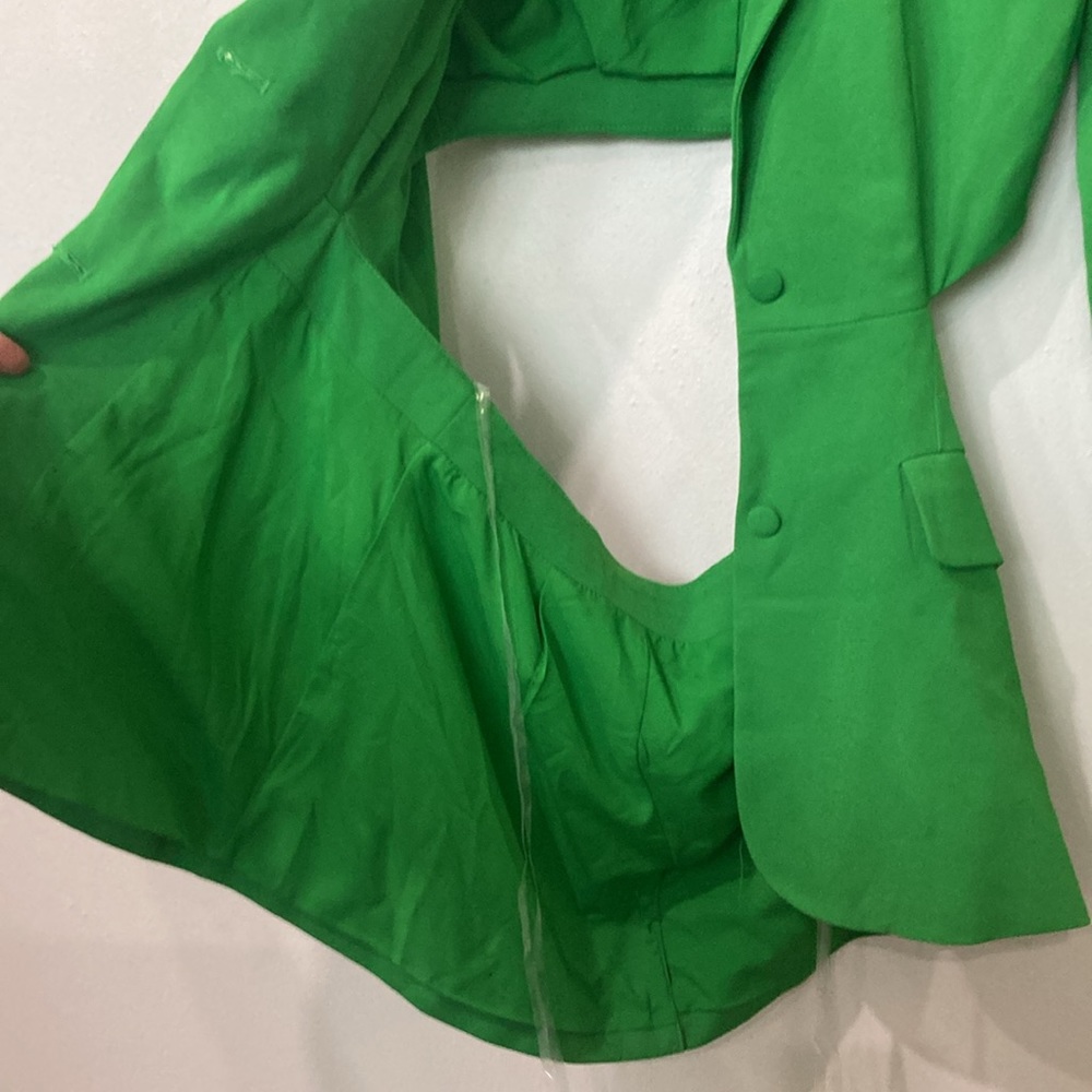 Cut out back blazer/dress - Picture 7 of 7